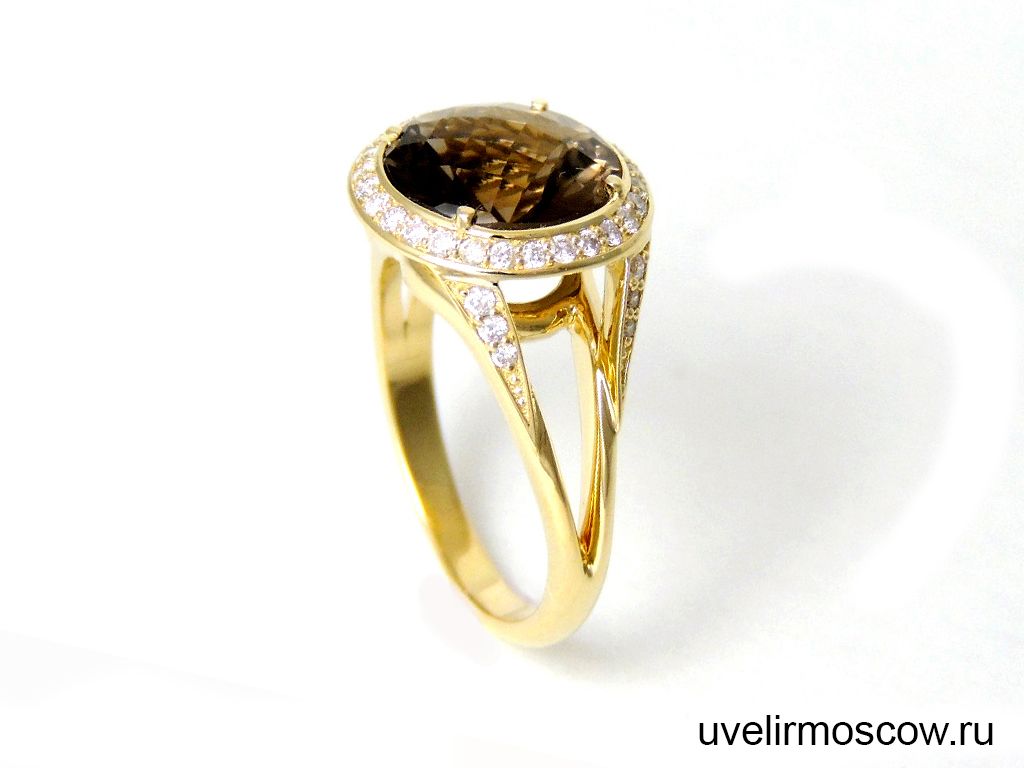 Кольца из желтого золота с раухтопазами и бриллиантами