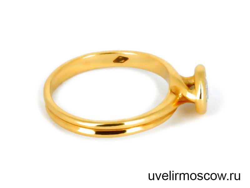 Кольцо для помолвки с бриллиантом