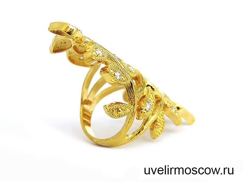 Кольцо «Флора» из желтого золота 750 пробы с бриллиантами