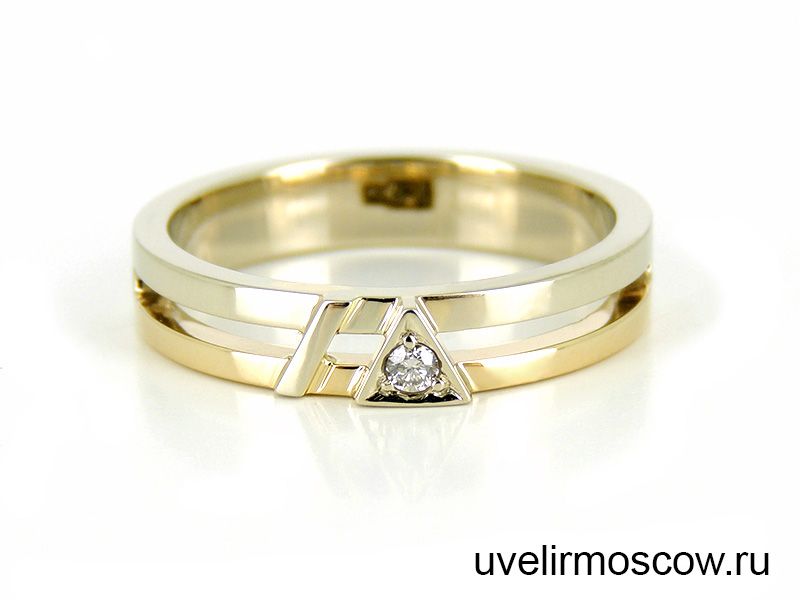 Мужское обручальное кольцо из желтого и белого золота с бриллиантом