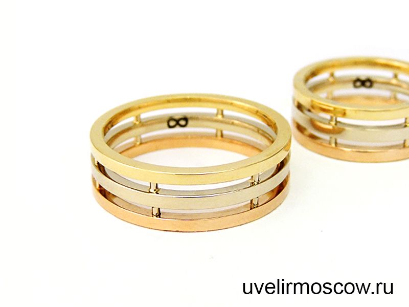 Парные обручальные кольца из трёх цветов золота ручной работы