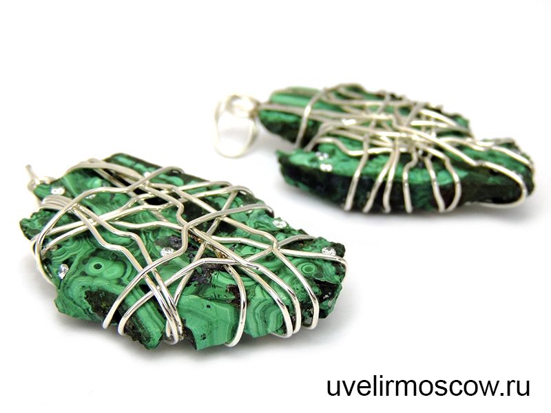 Парные серебряные подвески с малахитом и бриллиантами