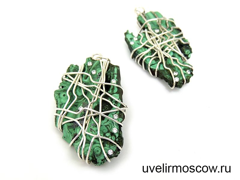 Парные серебряные подвески с малахитом и бриллиантами