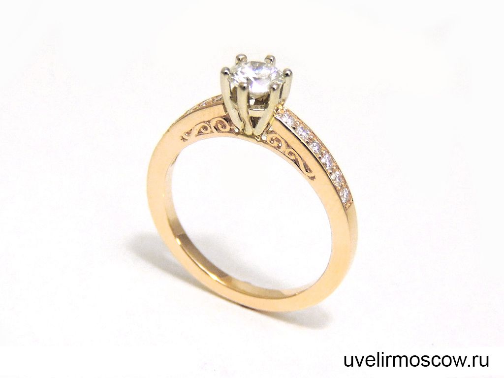 Помолвочное кольцо из красного золота с бриллиантами