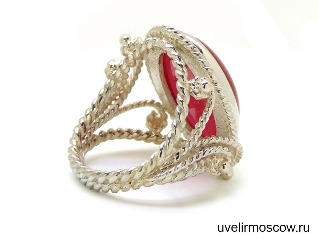 Серебряное кольцо с рубином на заказ